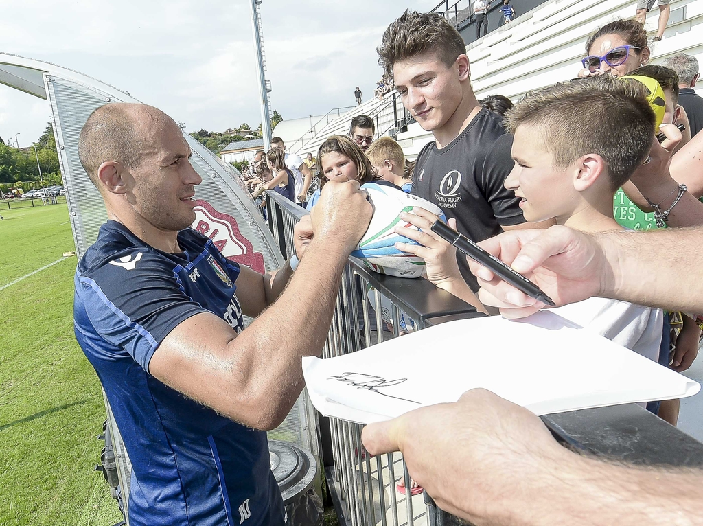 Nazionale Parisse Autografi